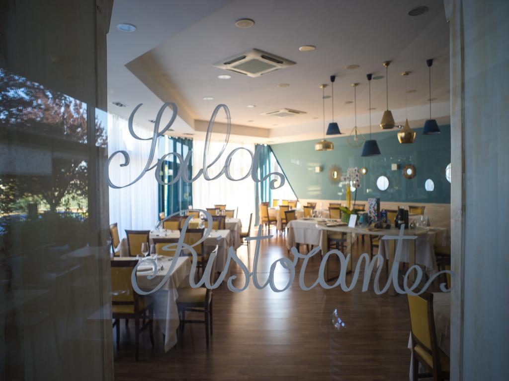 Hotel Select Atessa Екстер'єр фото